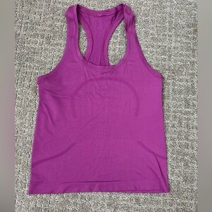 Lululemon Swiftly Tech Racerback Tank Top 2.0 *Race Length size 4 vivid plum